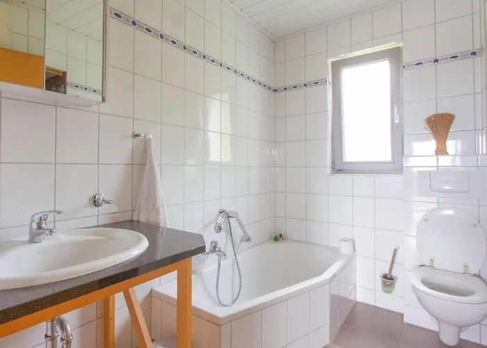 Luxurious Farmhouse Near The Ski Area * 黑伦塔尔